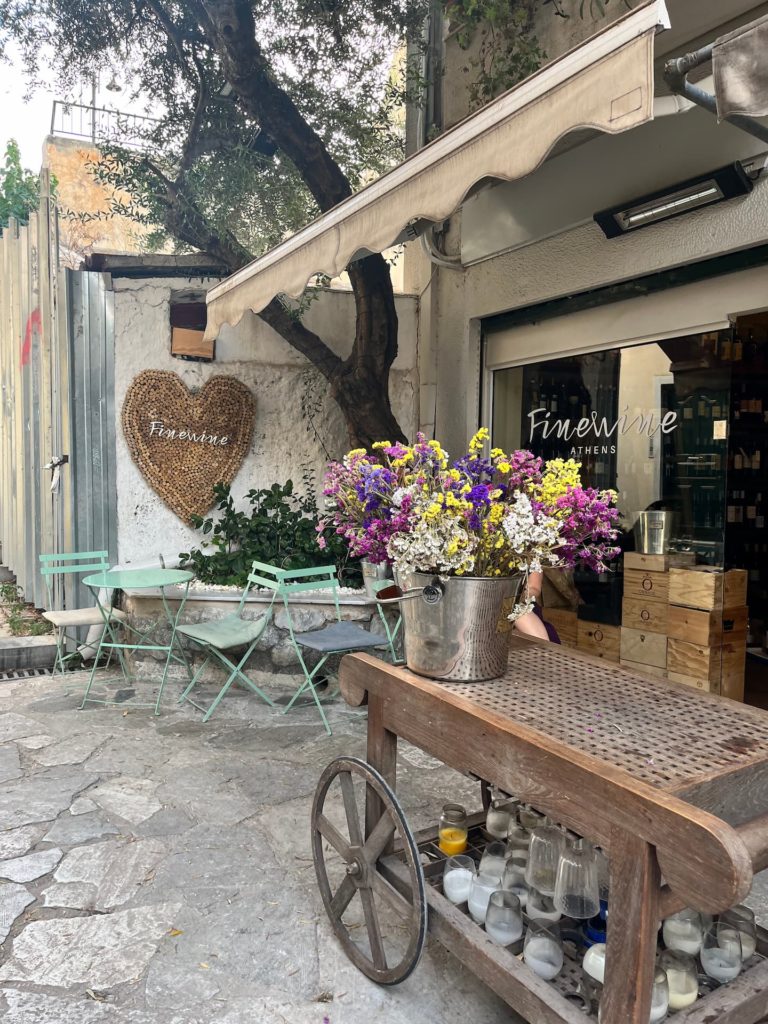 Ruelle du quartier de Plaka à Athènes